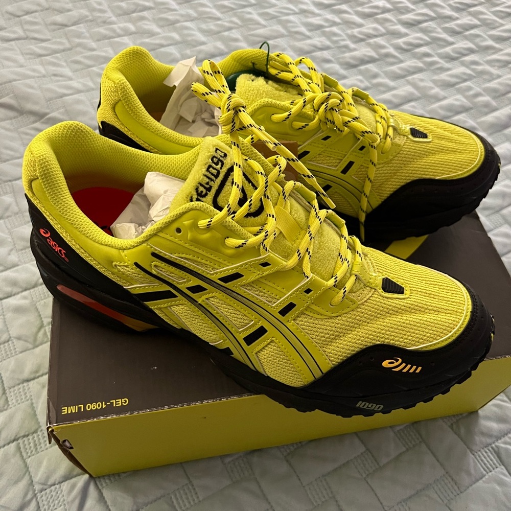 NEW!!! Men Sneakers